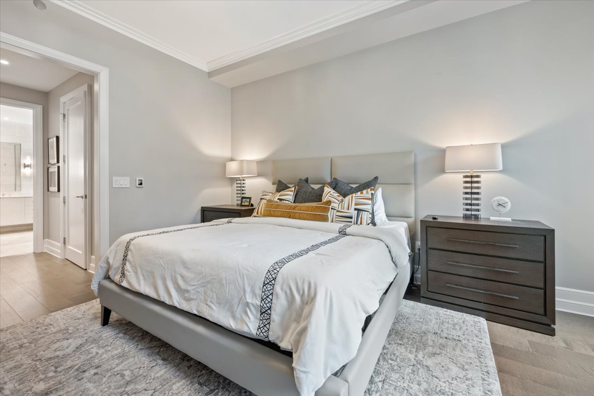 435 North Michigan Avenue, Unit 814 Chicago, IL 60611 - Photo 18 of 53