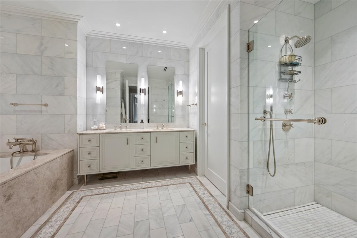 435 North Michigan Avenue, Unit 814 Chicago, IL 60611 - Photo 19 of 53