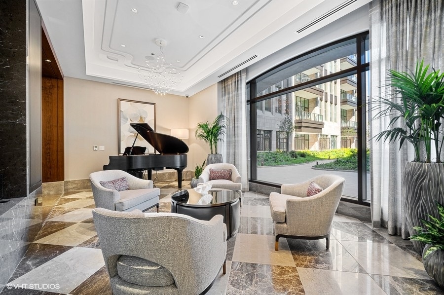 435 North Michigan Avenue, Unit 814 Chicago, IL 60611 - Photo 39 of 53