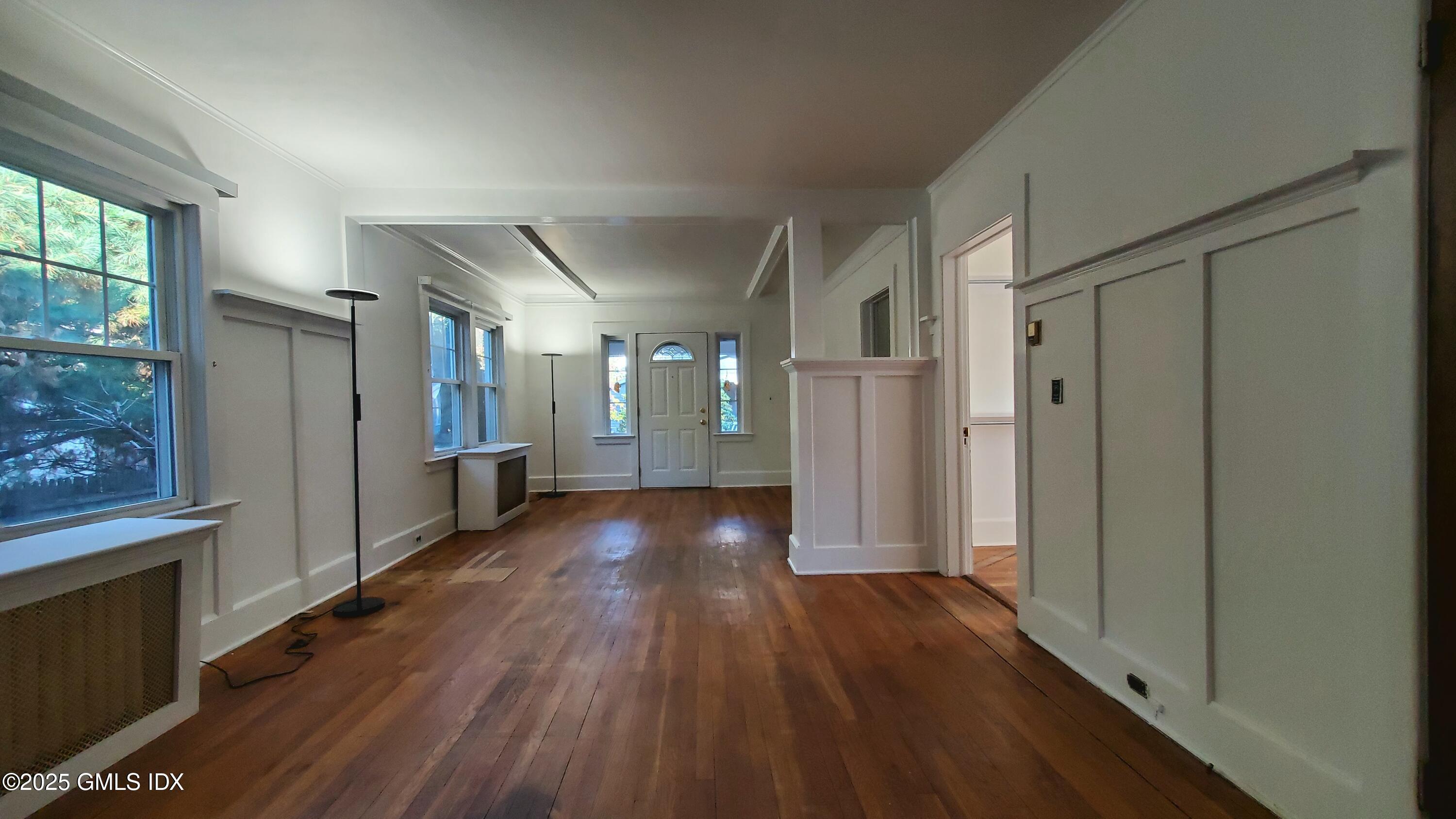 3 Relay Court Cos Cob, CT 06807 - Photo 22 of 25 20241011_084054