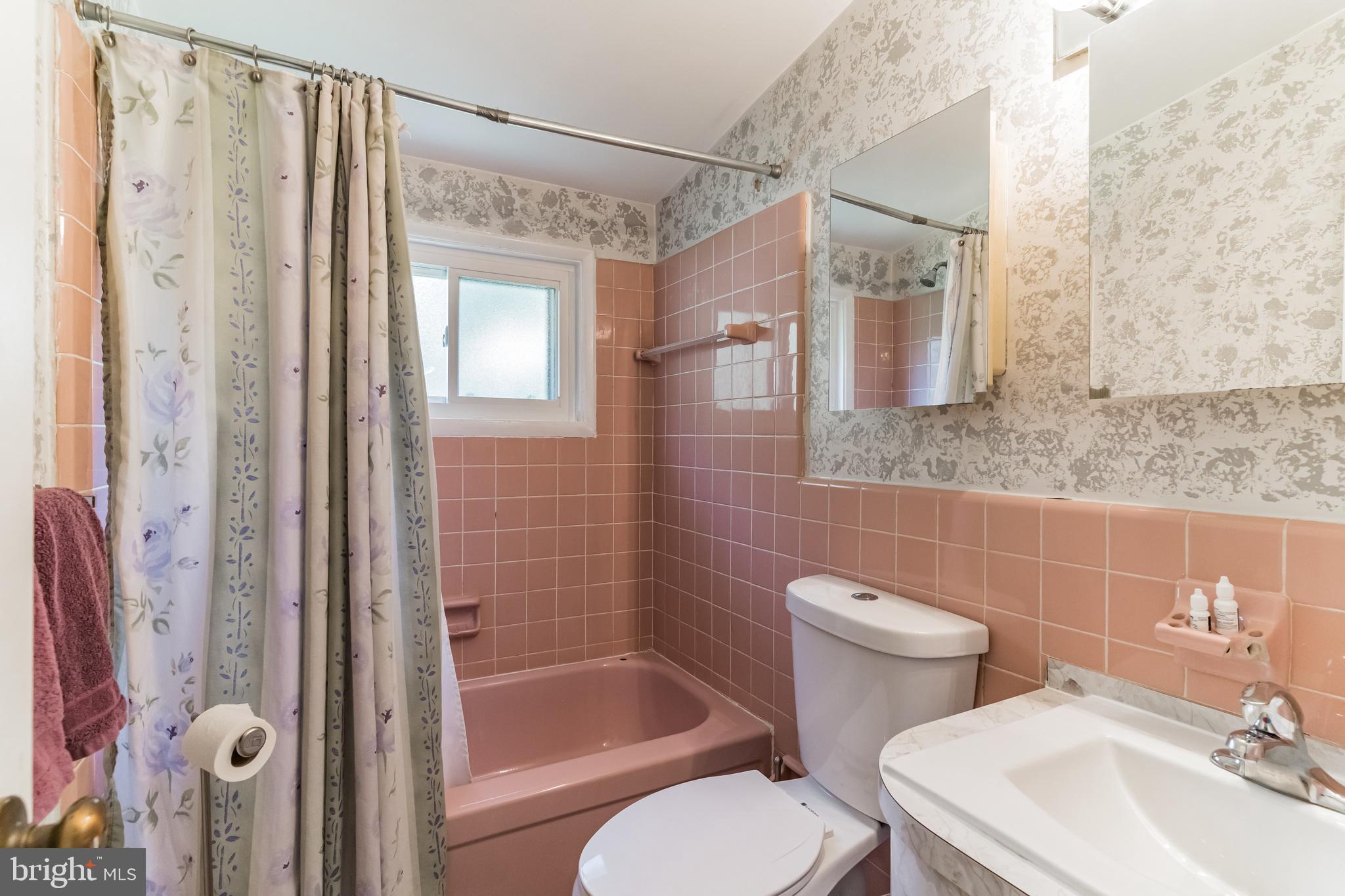 1899 Pulaski Drive Blue Bell, PA 19422 - Photo 17 of 38