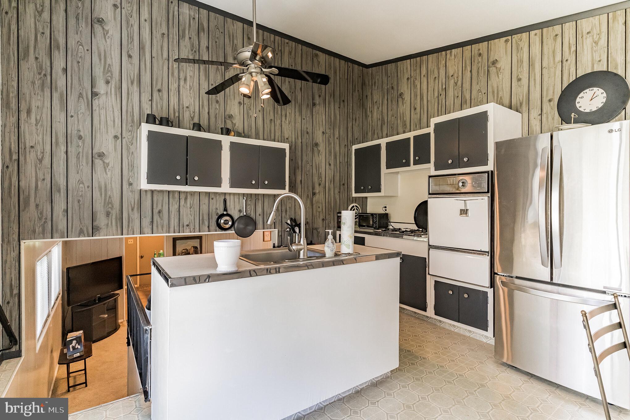 1899 Pulaski Drive Blue Bell, PA 19422 - Photo 7 of 38