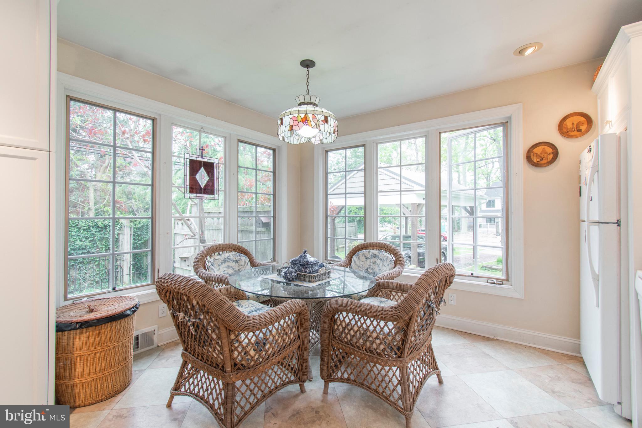 2310 Secane Road Secane, PA 19018 - Photo 12 of 33 Gallery Image 12