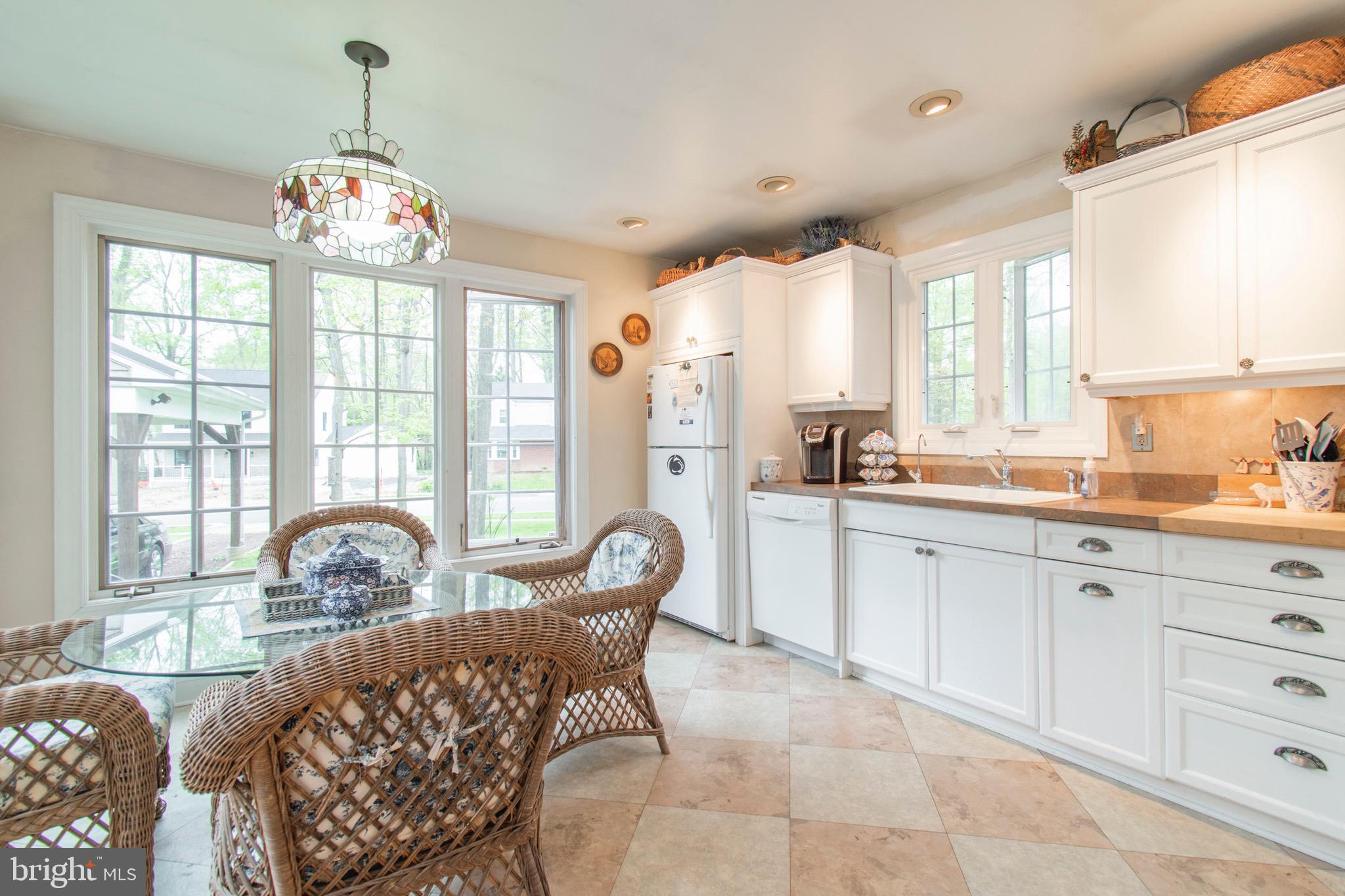 2310 Secane Road Secane, PA 19018 - Photo 13 of 33 Gallery Image 13