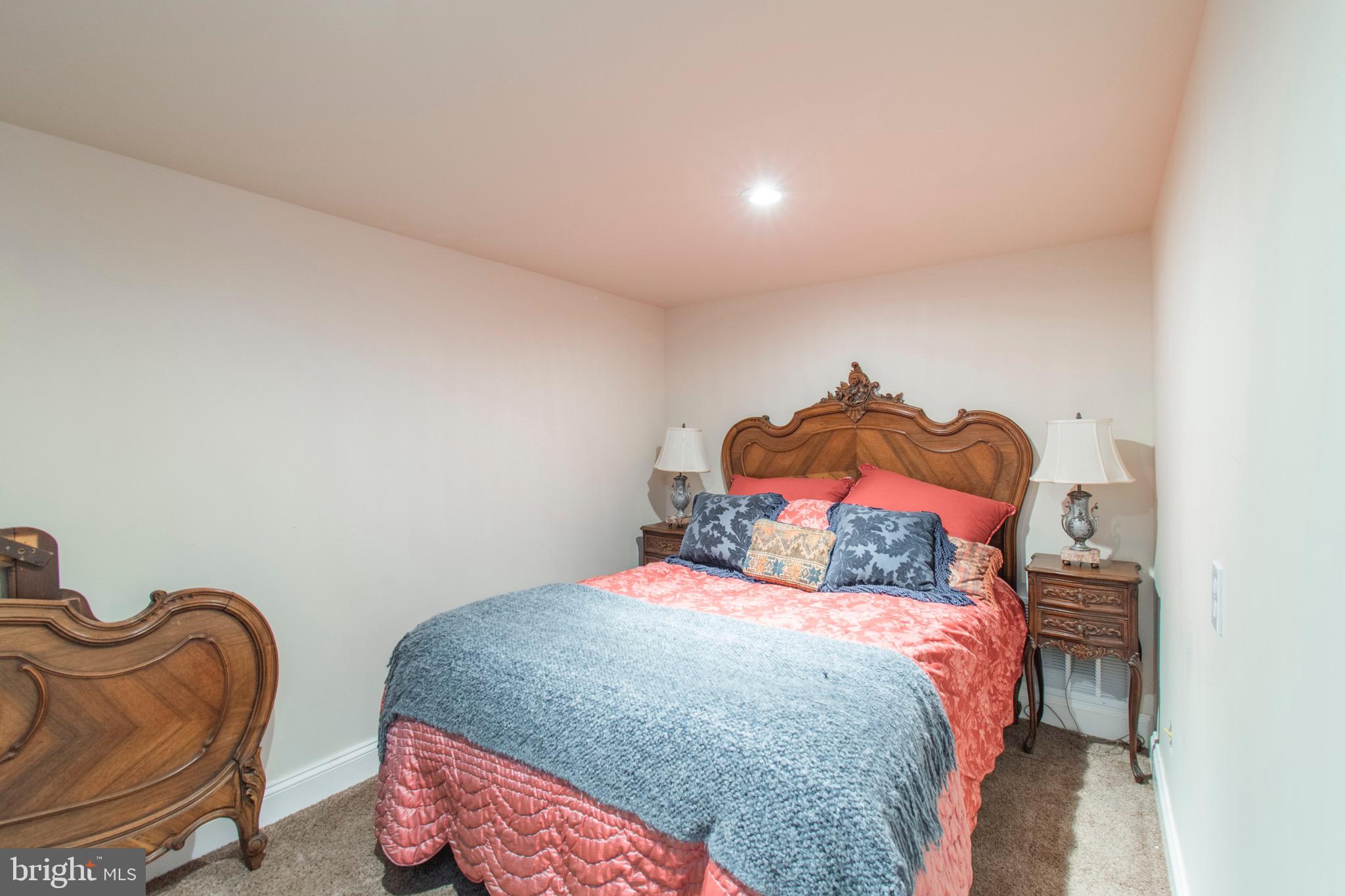 2310 Secane Road Secane, PA 19018 - Photo 24 of 33 Gallery Image 24