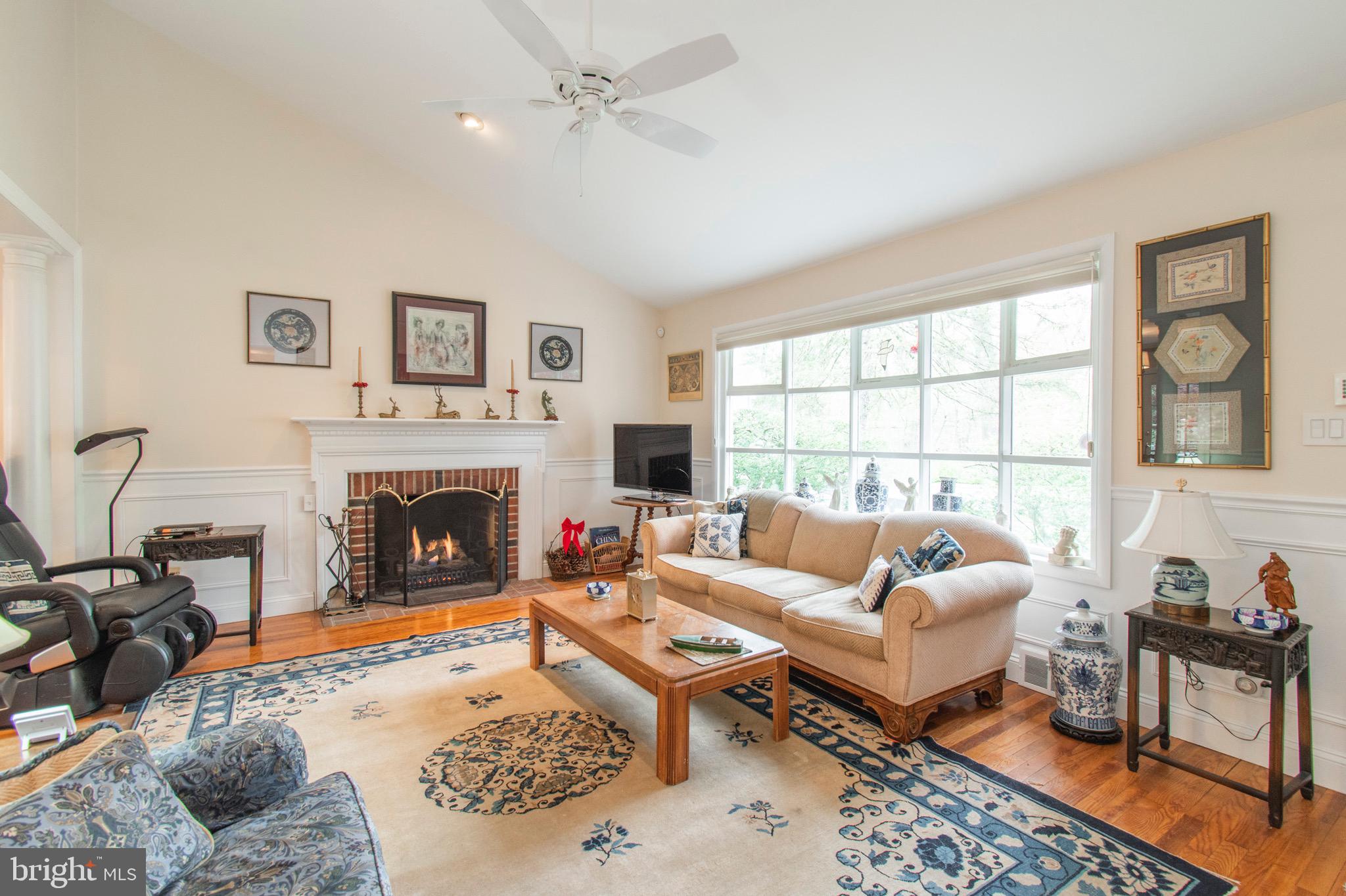 2310 Secane Road Secane, PA 19018 - Photo 7 of 33 Gallery Image 7