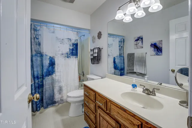 $212,800 | 400 Sunset Drive, Unit P83, Johnson City, TN 37604