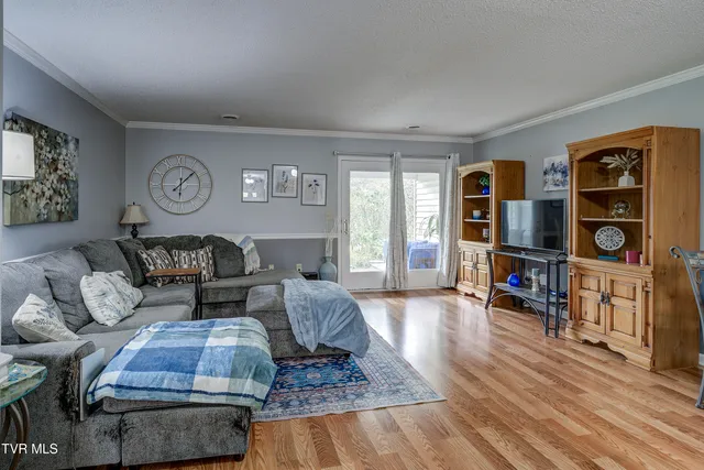 $212,800 | 400 Sunset Drive, Unit P83, Johnson City, TN 37604