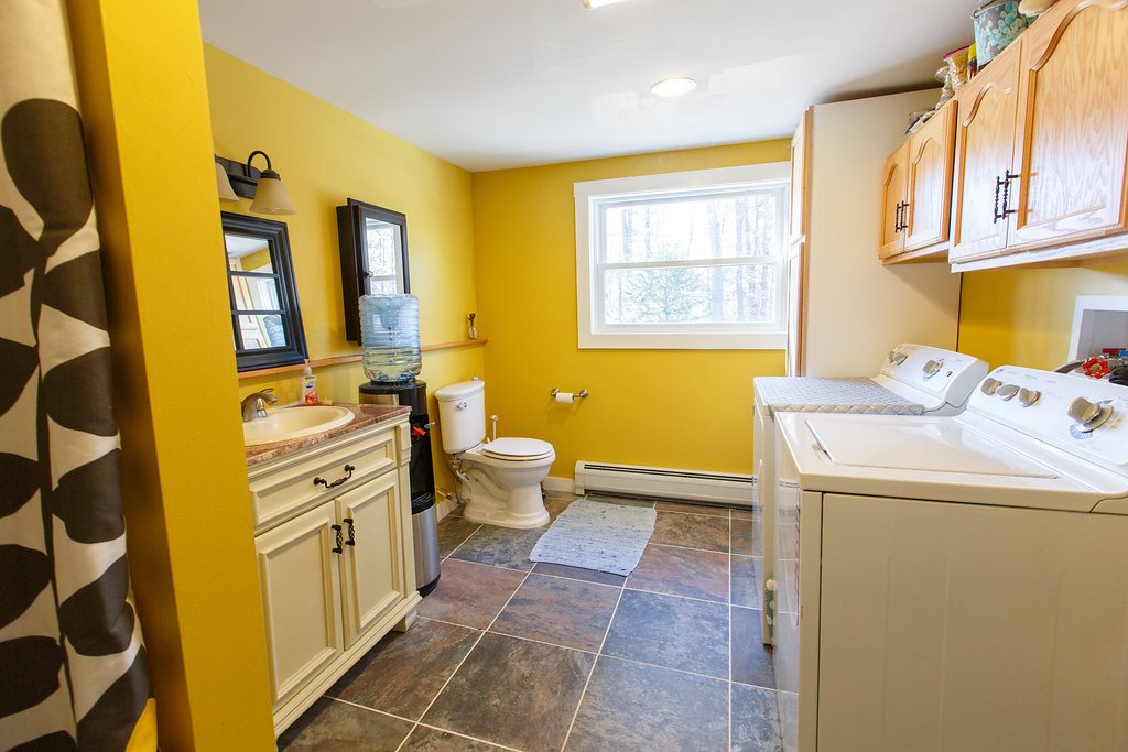 6 Old Lantern Road Hillsborough, NH 03244 - Photo 12 of 26 Gallery Image 12