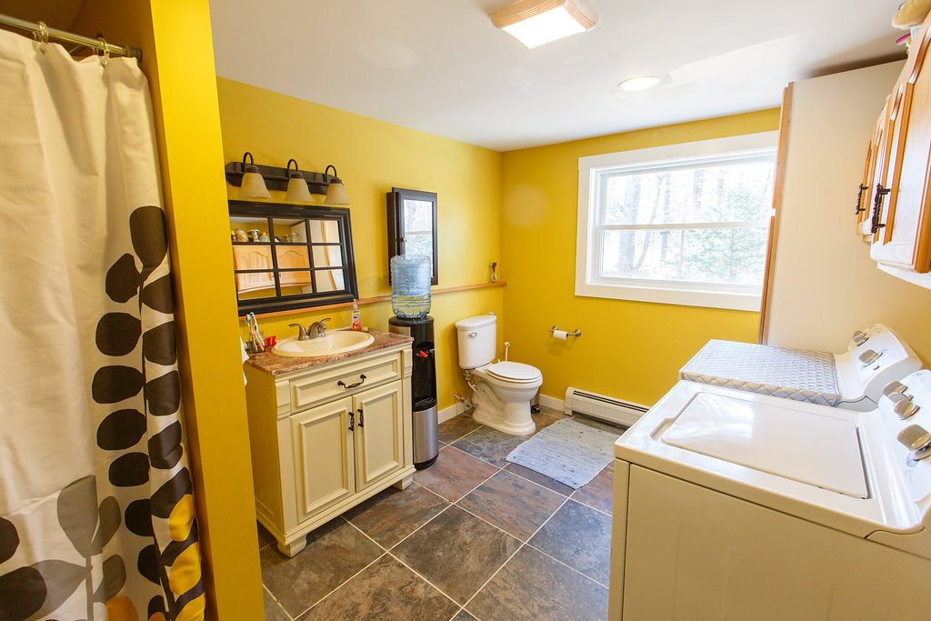 6 Old Lantern Road Hillsborough, NH 03244 - Photo 13 of 26 Gallery Image 13