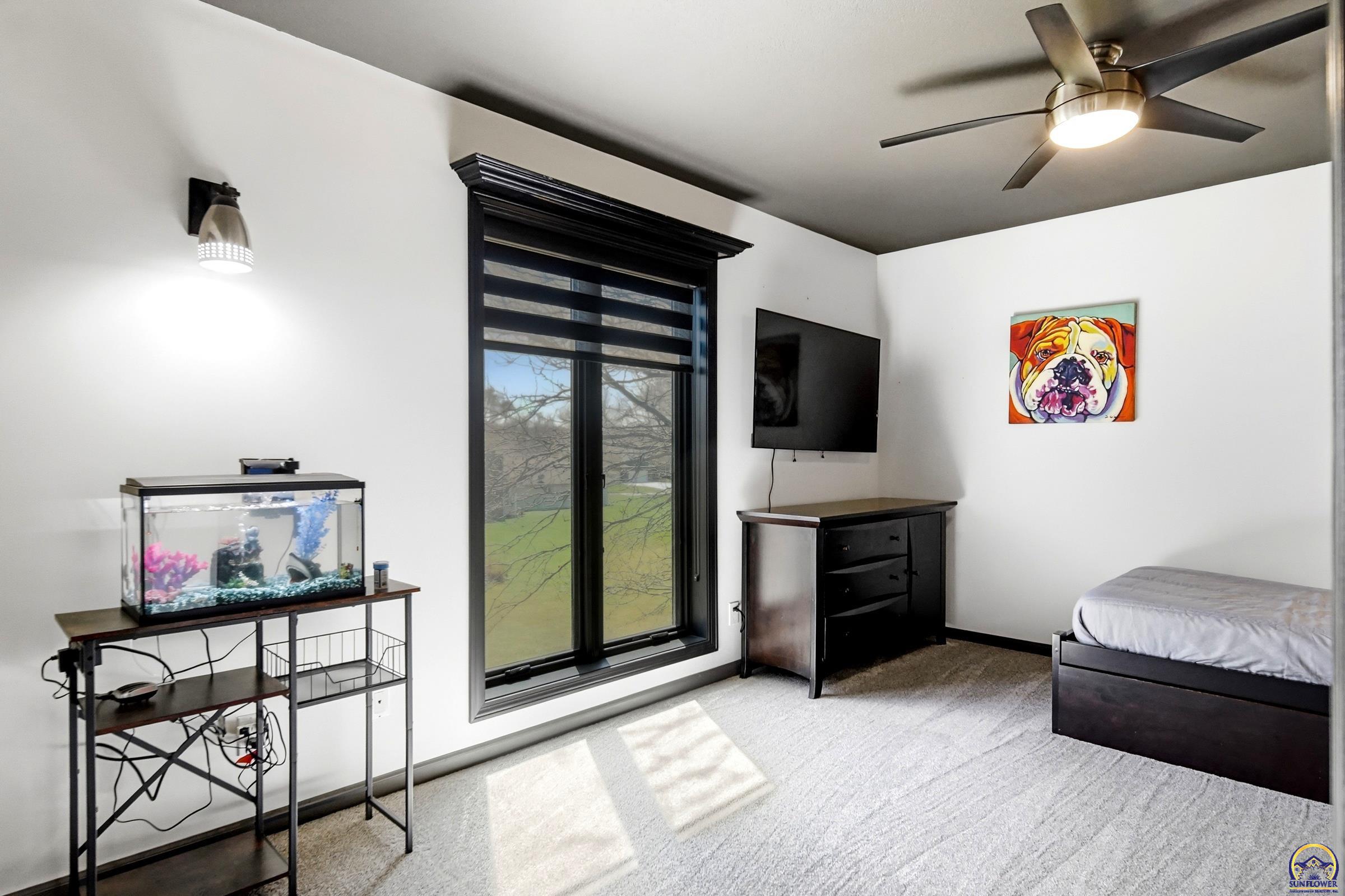 7601 Southwest Oxfordshire Road Topeka, KS 66614 - Photo 30 of 70