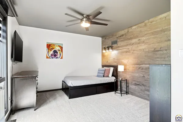 $399,900 | 7601 Southwest Oxfordshire Road, Topeka, KS 66614