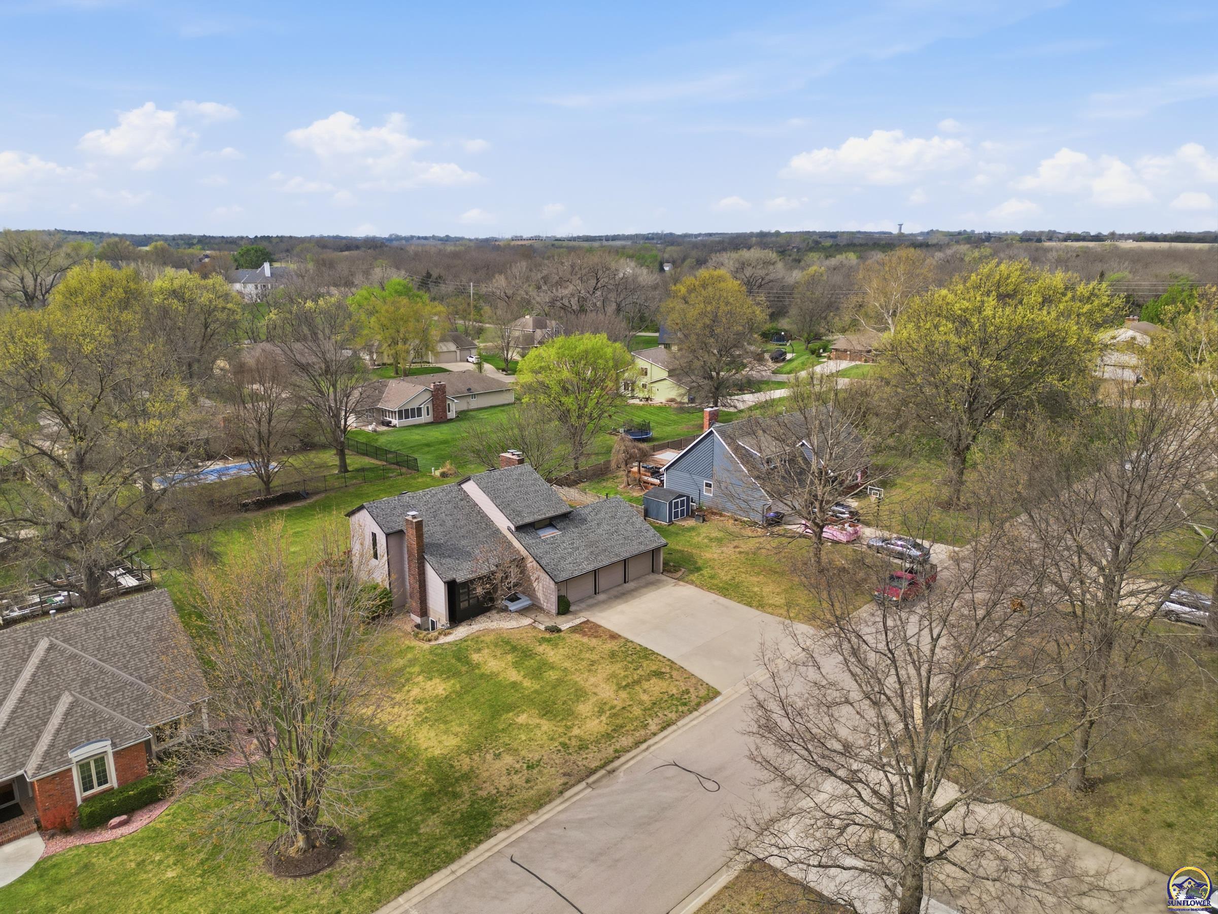 7601 Southwest Oxfordshire Road Topeka, KS 66614 - Photo 60 of 70