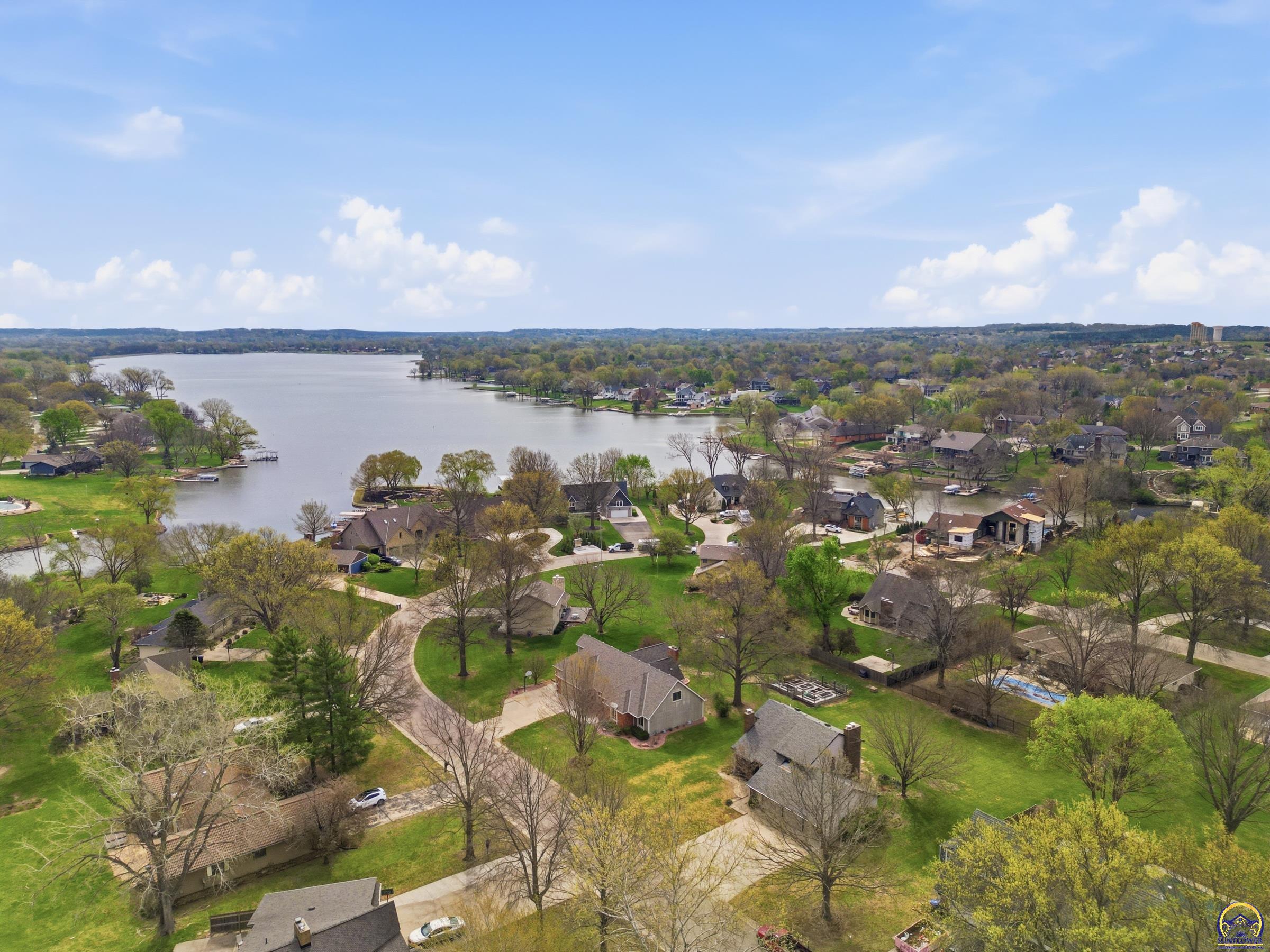 7601 Southwest Oxfordshire Road Topeka, KS 66614 - Photo 61 of 70