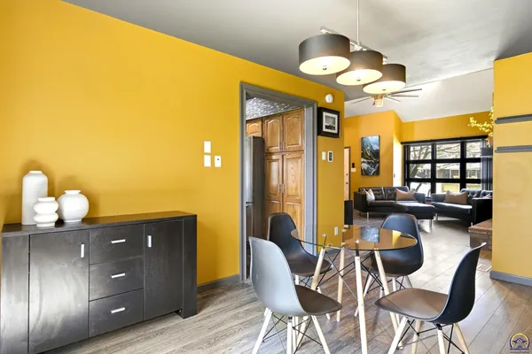 $399,900 | 7601 Southwest Oxfordshire Road, Topeka, KS 66614