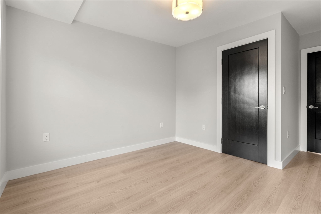 85 Everett Street, Unit 3 Boston, MA 02128 - Photo 15 of 19