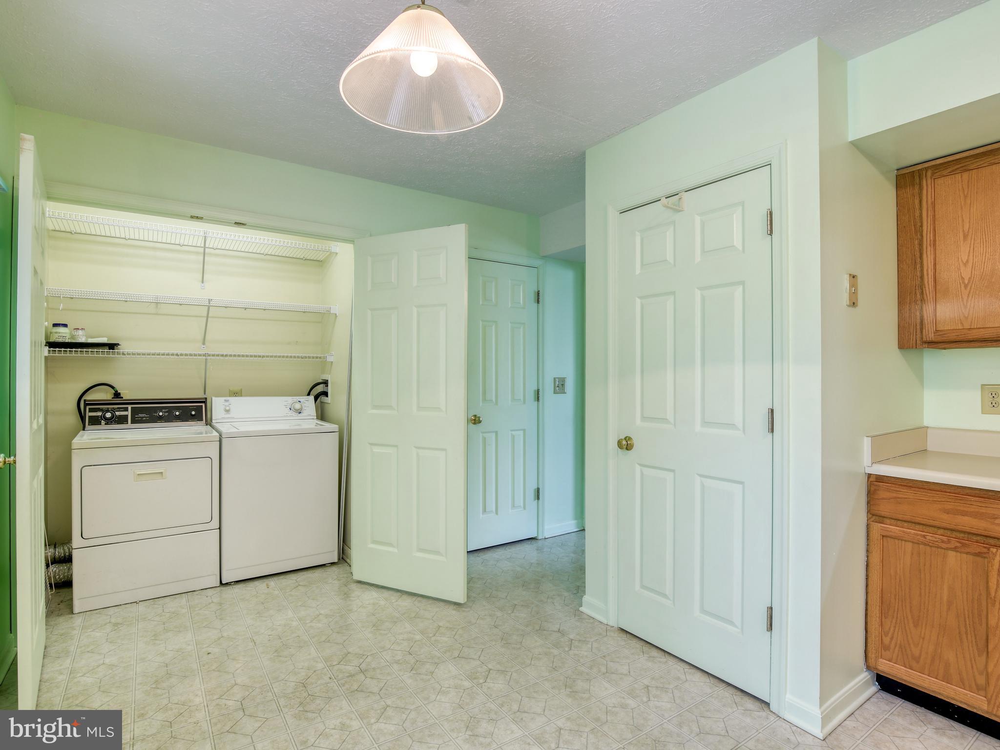 435 Ridgefield Avenue Stephens City, VA 22655 - Photo 12 of 27