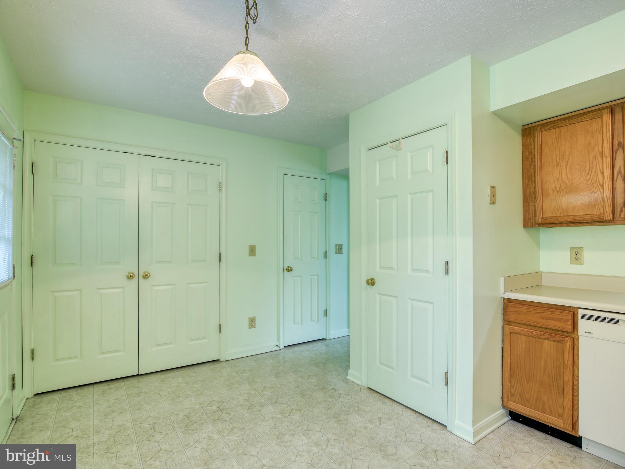 435 Ridgefield Avenue Stephens City, VA 22655 - Photo 13 of 27