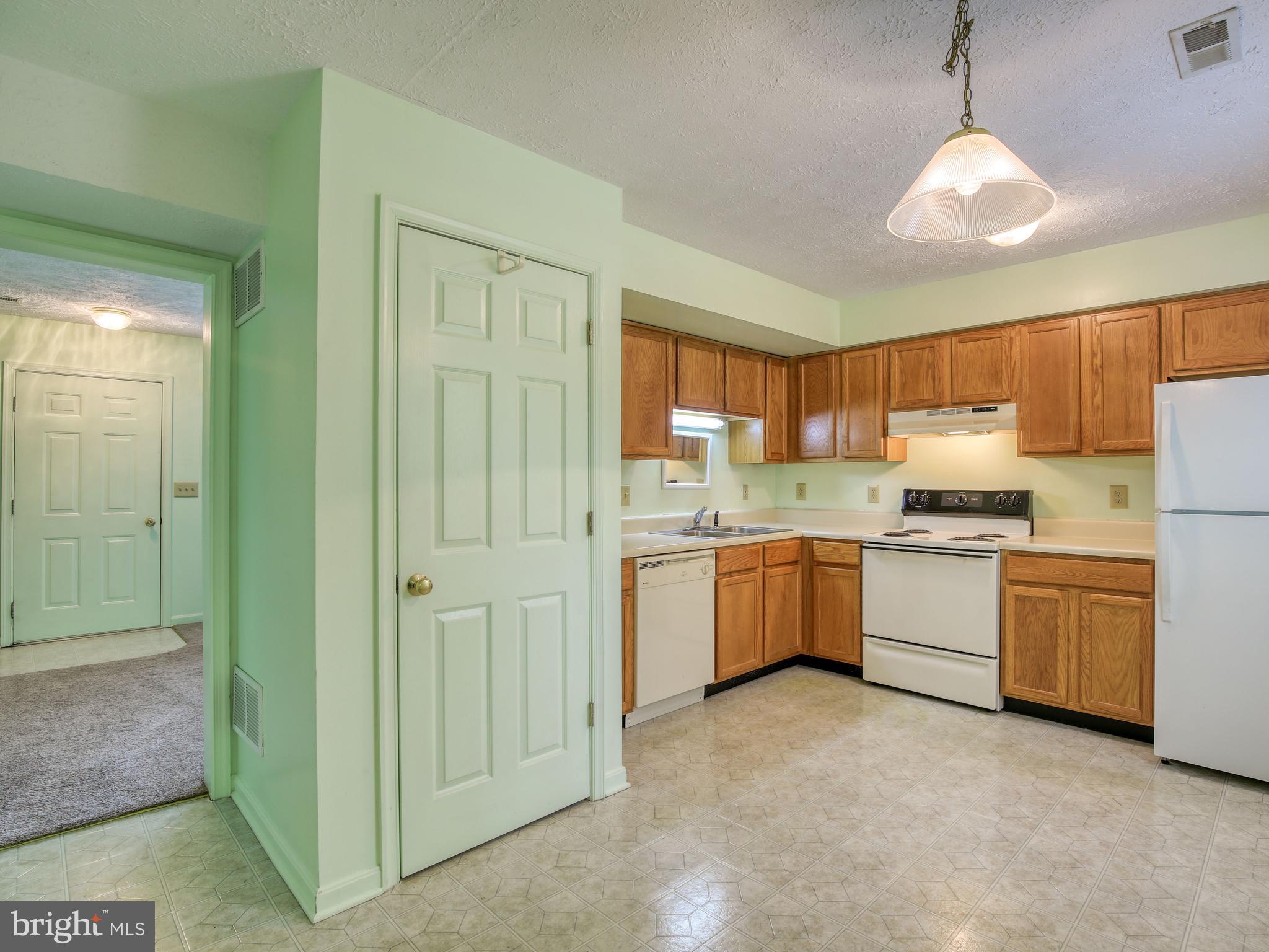 435 Ridgefield Avenue Stephens City, VA 22655 - Photo 17 of 27