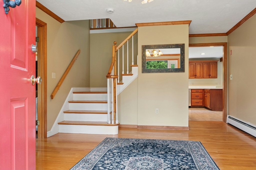 10 Sadler Road Upton, MA 01568 - Photo 4 of 42