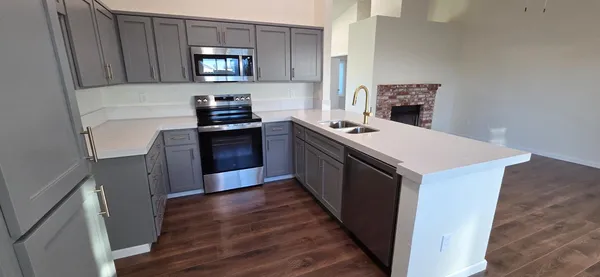 $568,900 | 1680 Michele Way, Escalon, CA 95320
