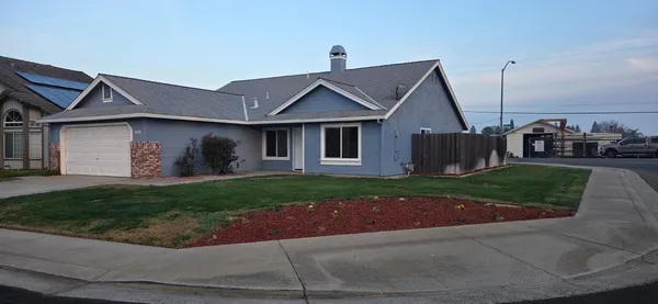 $568,900 | 1680 Michele Way, Escalon, CA 95320