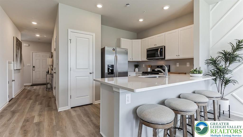 1271 Martin Road Breinigsville, PA 18031 - Photo 10 of 25