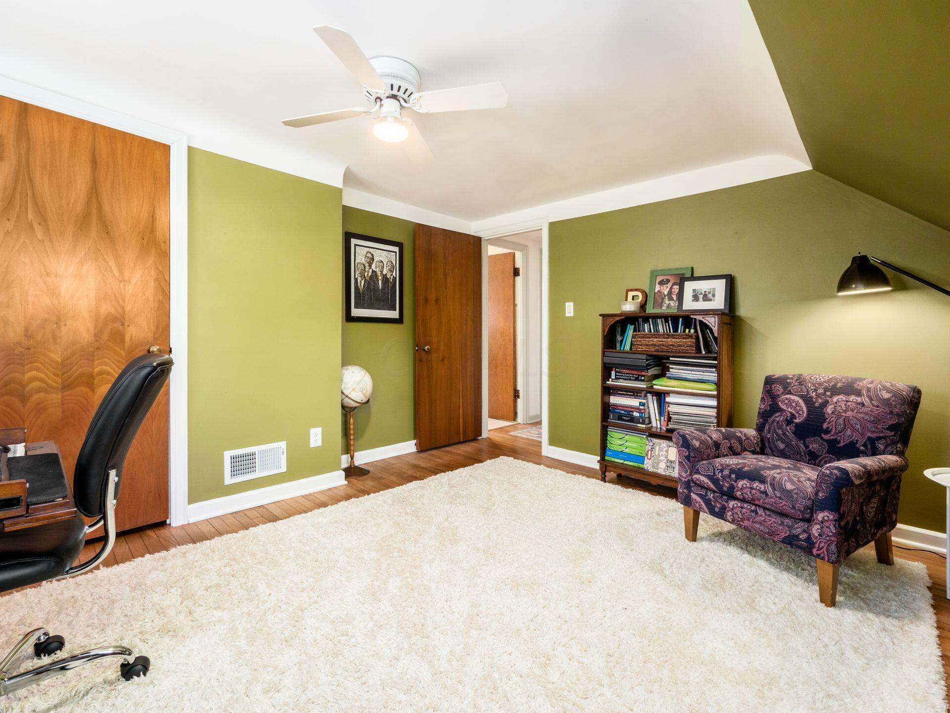 60 Nottingham Road Columbus, OH 43214 - Photo 21 of 46 021_14d81_N 60 Nottingham 064