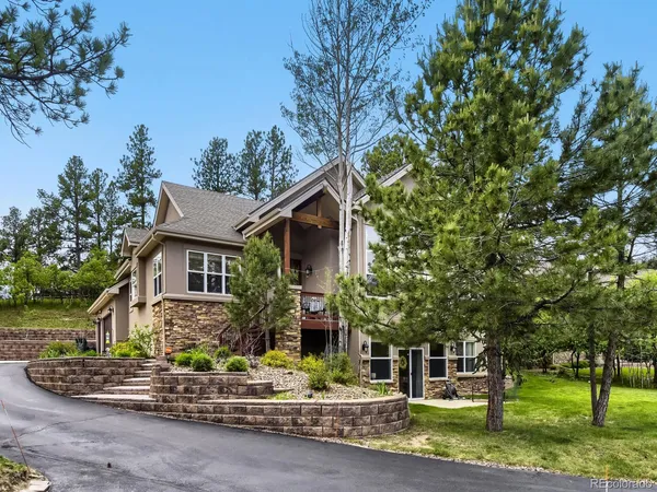 $1,099,199 | 620 Cumberland Road, Larkspur, CO 80118