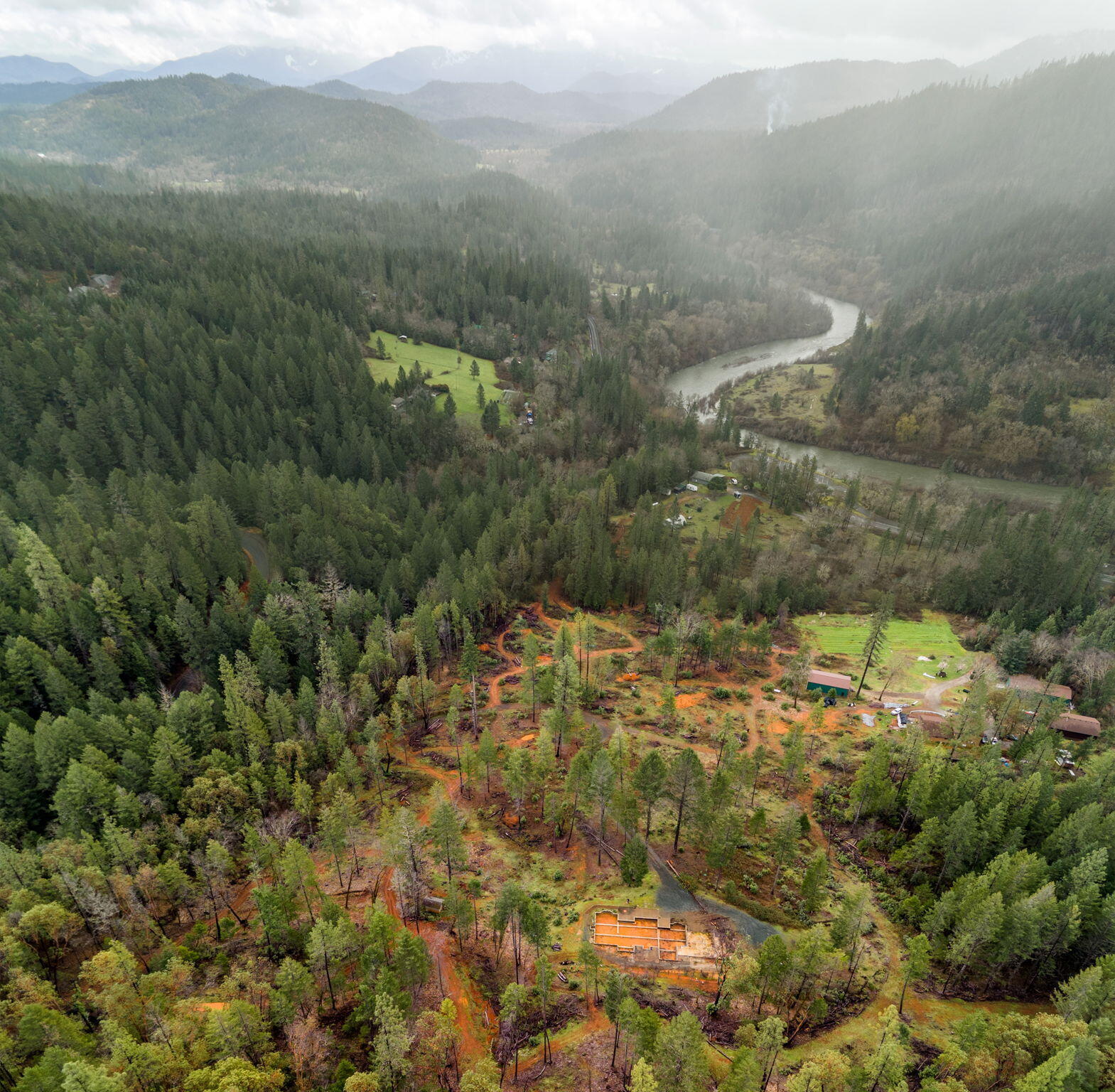 200 Hog Creek Road Merlin, OR 97532 - Photo 1 of 26 32-web-or-mls-HCR (32)