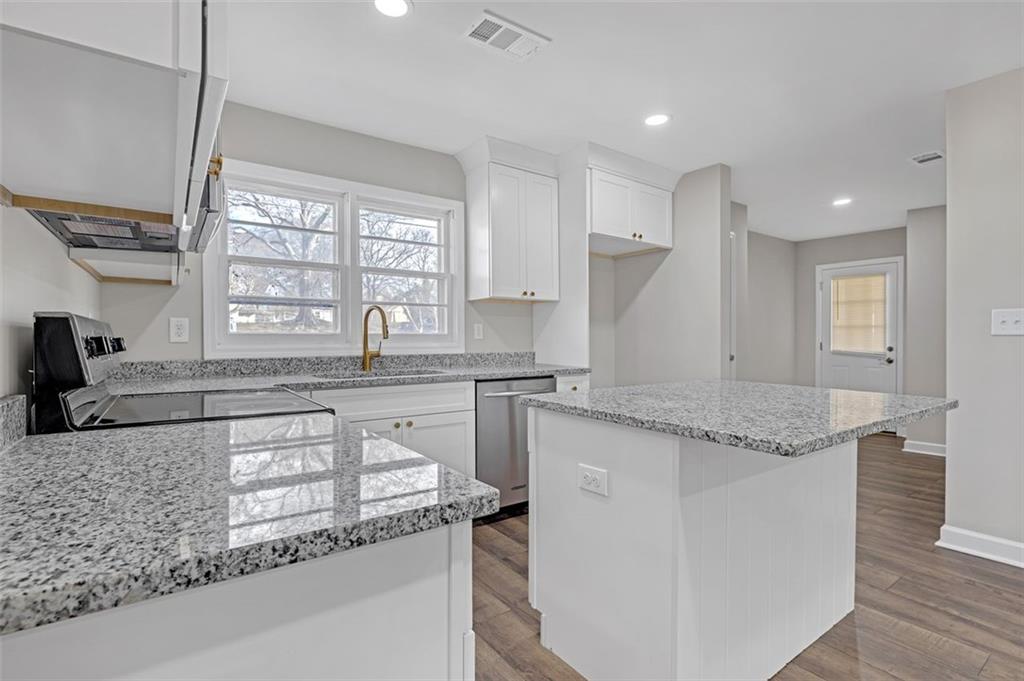 1729 Spring Street Northeast Conyers, GA 30012 - Photo 10 of 25