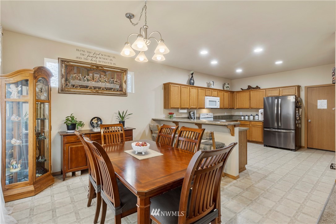 6901 41st Street East Fife, WA 98424 - Photo 6 of 16