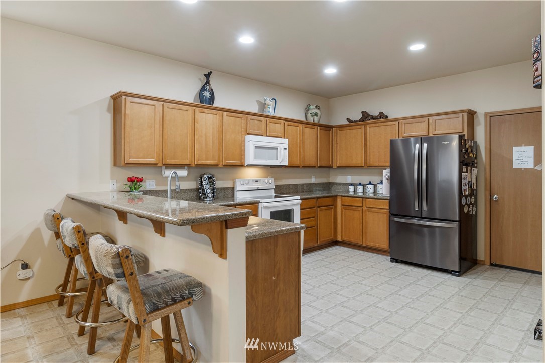 6901 41st Street East Fife, WA 98424 - Photo 7 of 16