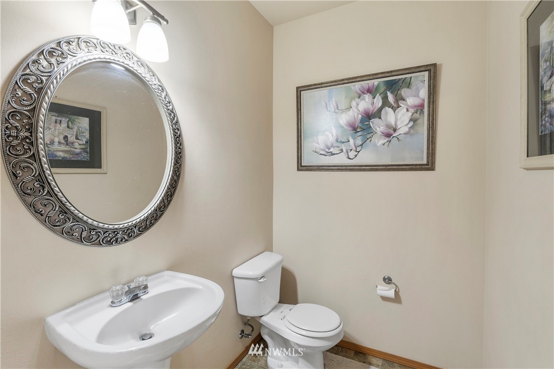 6901 41st Street East Fife, WA 98424 - Photo 9 of 16