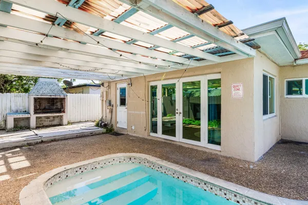 $3,500 | 1121 North 66 Terrace, Hollywood, FL 33024