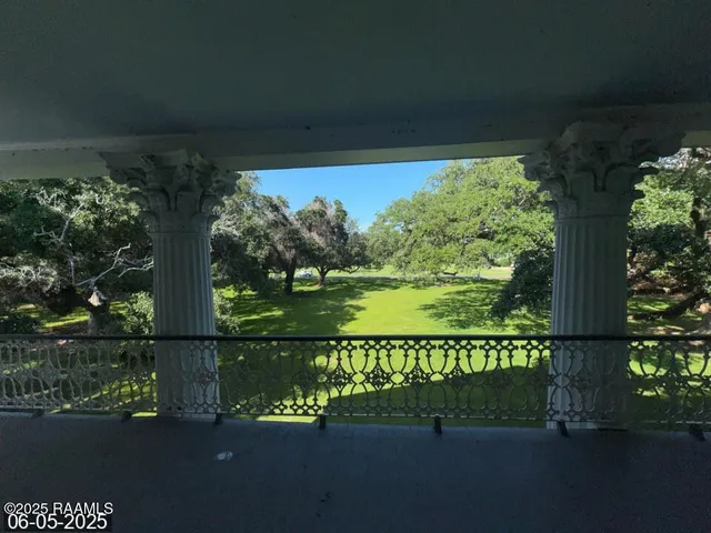 $550,000 | 99 Main Street, Franklin, LA 70538