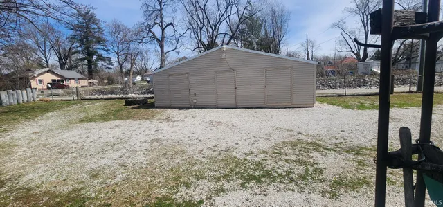 $49,900 | 1003 West 4th Street, Bicknell, IN 47512