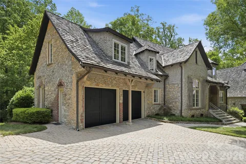 $1,525,000 | 2418 La Maison Drive, Charlotte, NC 28226