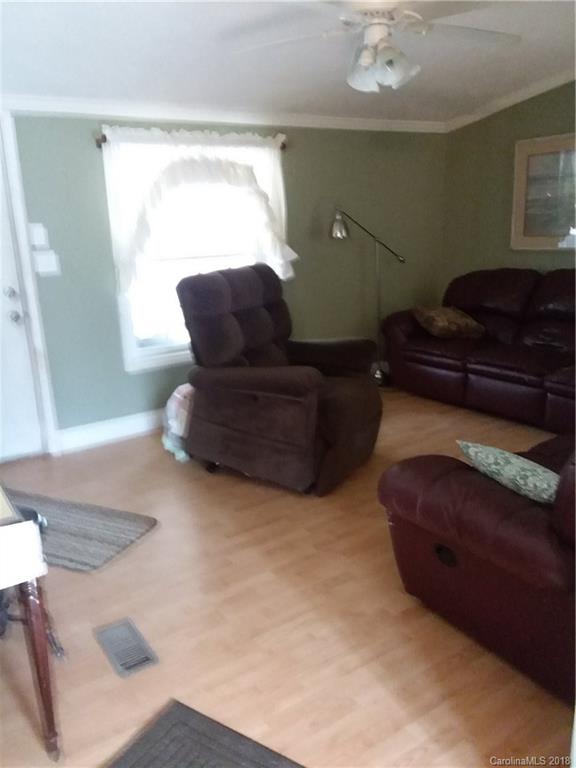 356 Gordon Road Saluda, NC 28773 - Photo 16 of 17