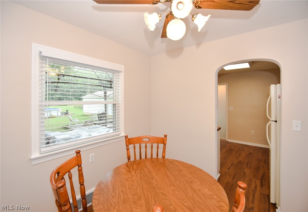 1441 Krumroy Road Akron, OH 44306 - Photo 6 of 35
