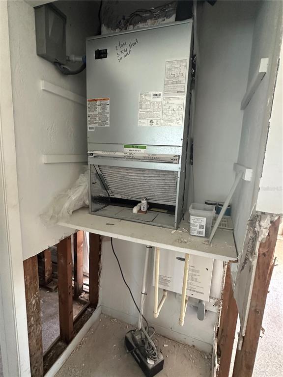 13434 1st Street East Madeira Beach, FL 33708 - Photo 8 of 15 a view of washer and dryer