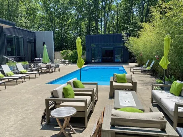 $3,000,000 | 6919 Bendemeer Drive, Fennville, MI 49408