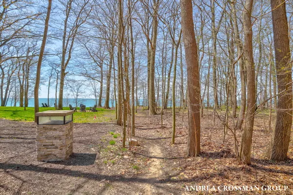 $3,000,000 | 6919 Bendemeer Drive, Fennville, MI 49408