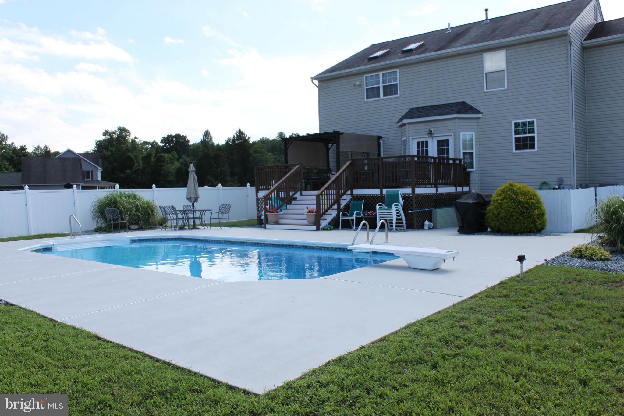 1293 Meyers Station Road Odenton, MD 21113 - Photo 7 of 17 Exterior (Rear)