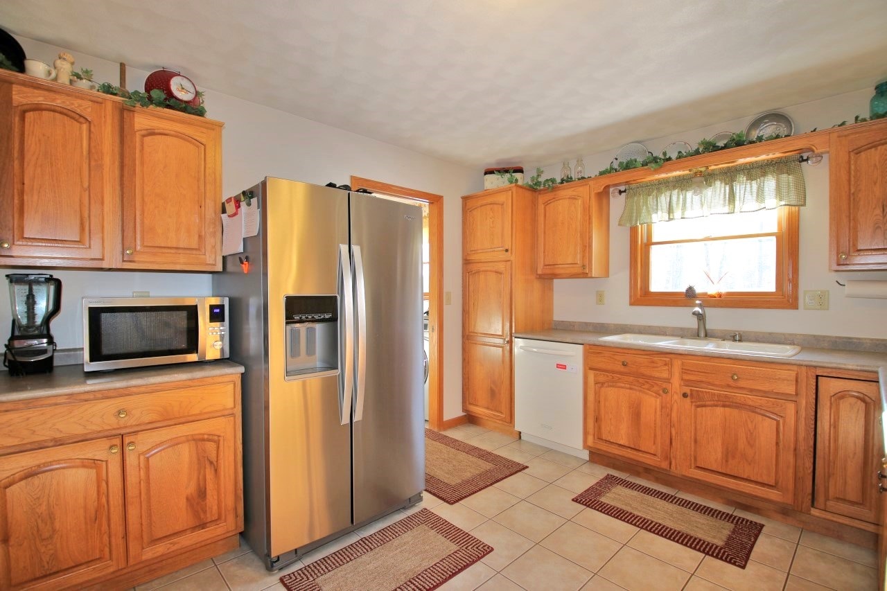 215 Blue Heron Road Lacon, IL 61540 - Photo 11 of 43 Gallery Image 11