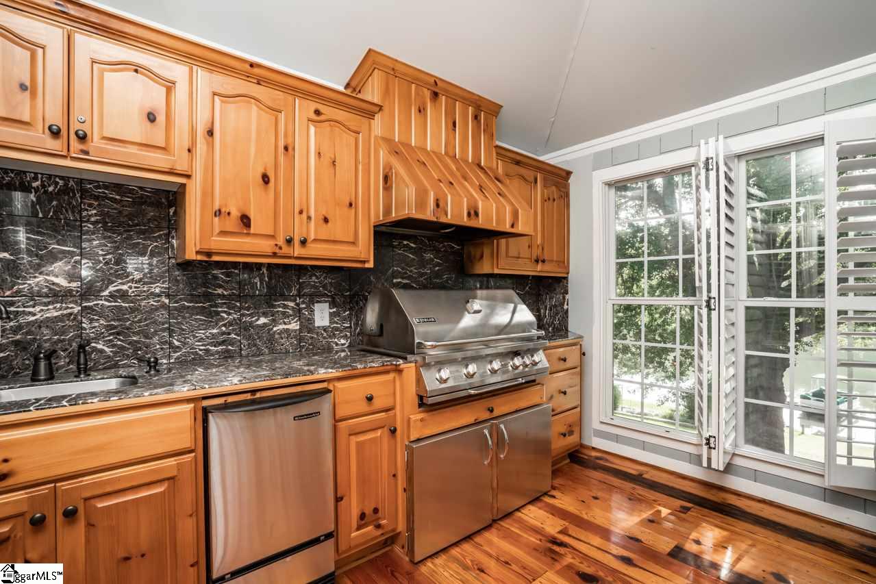 702 Brown Arrow Circle Inman, SC 29349 - Photo 7 of 27 Gallery Image 7