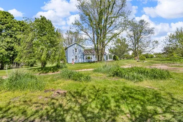 $139,900 | 7943 Cement City Road, Brooklyn, MI 49230