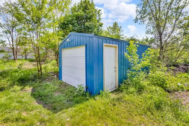 $139,900 | 7943 Cement City Road, Brooklyn, MI 49230