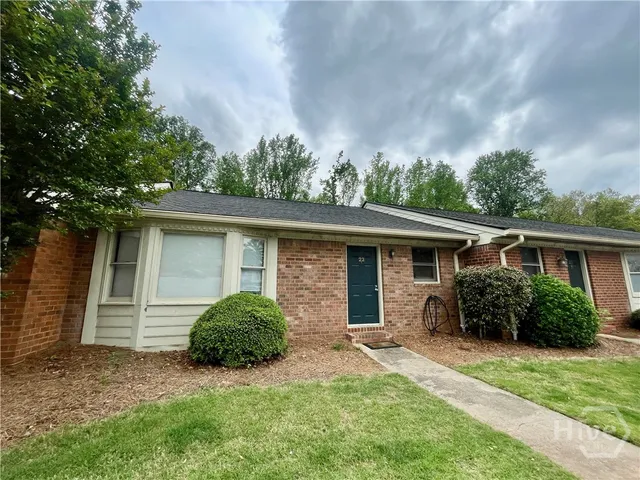 $2,700 | 595 Macon Highway, Unit 22, Athens, GA 30606