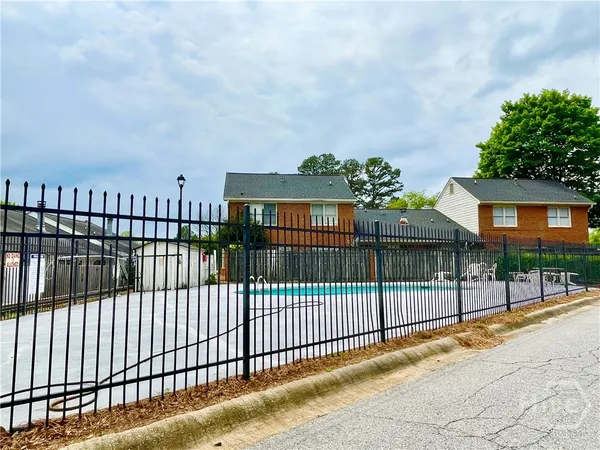 $2,600 | 595 Macon Highway, Unit 22, Athens, GA 30606